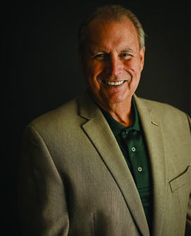 Dr. Rick Wallace Headshot